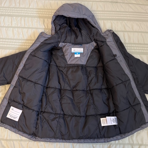 Columbia Coat - Picture 4 of 6